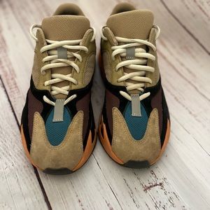 Men's size 7 Yeezy boost 700 Enflame Amber